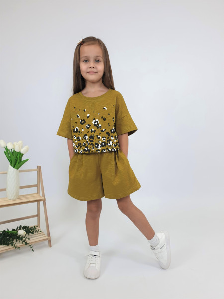 Комплект для девочки (джемпер+ шорты)