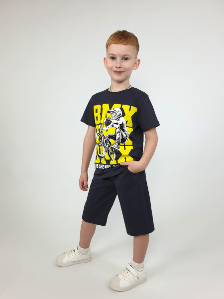 Комплект для мальчика (джемпер+шорты)